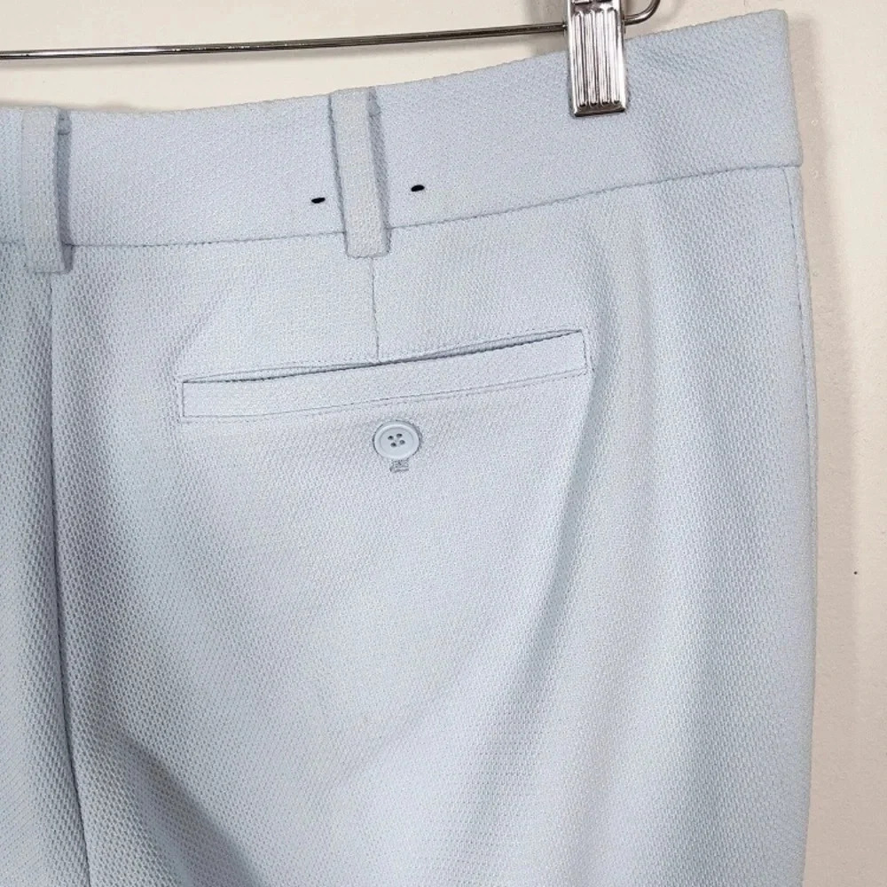 Club Monaco Remi Textured Pant - Picture 12 of 14